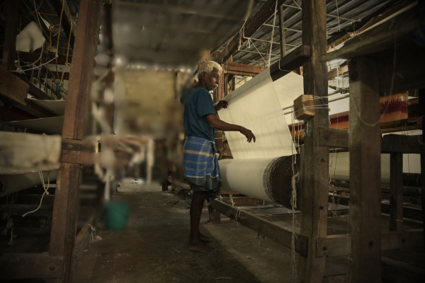 Shuttle and bobbin preparation